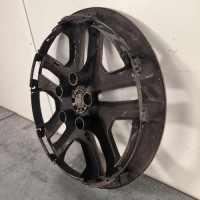 110861051-3d7163ef-f4eb-4218-b414-73476a4580f8-Piece-Enjoliveur-403154960R-RENAULT-MEGANE-4-20199890640c61aae1351da90be3a90f260906d0b3675d1189f995e2d0d1d6d9_m.jpg