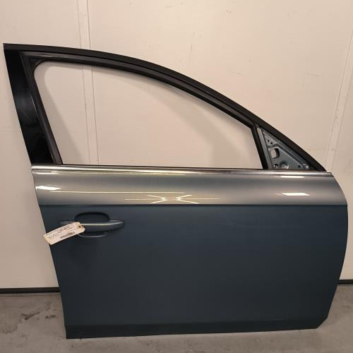 Porte avant droit