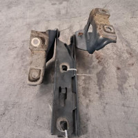 110911780-f0c3f106-2da9-40a7-9fe7-4cceca9018e6-Piece-Charniere-de-capot-8K0823301D-AUDI-A4-3-PHASE-1-9e16692a00ea45f34f3139ad78b8a93449f1e09725d42d70297586f9aaa3b91a_m.jpg