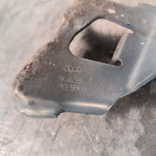 110911780-8e190a92-8a92-40d4-9556-9808b8892195-Piece-Charniere-de-capot-8K0823301D-AUDI-A4-3-PHASE-1-27a854bfefb494263ea68439feaf10c25f47db6938912895b12e56d919e04276_m.jpg