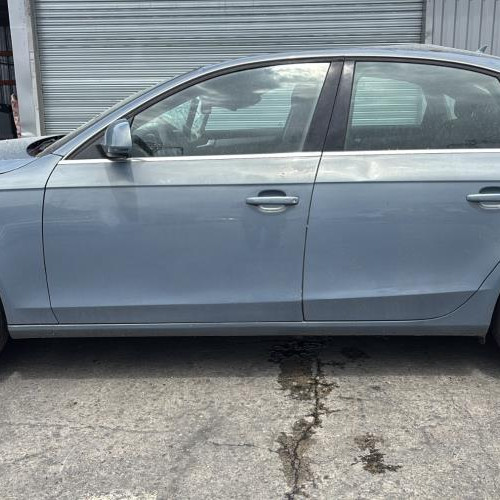 Vehicule-AUDI-A4%25203%2520PHASE%25201-2008-84672cdb0179567c612f01110640bdc85565ac81ac896b07520b8f851dbdd811_m.jpg