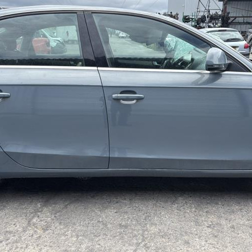 Vehicule-AUDI-A4%25203%2520PHASE%25201-2008-0e9cb05f7a104fff9d5740471345594c5e6c74a6522a82ff694092bdda702e4f_m.jpg