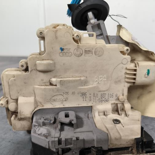 Vehicule-AUDI-A4%25203%2520PHASE%25201-2008-0624c3817da99f1682a3e486c2125ad23edef9adbe72d10219628a3a6f5b2b87_m.jpg