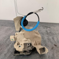 110911790-a95acc61-429c-48ed-bfc2-efd56959f313-Piece-Fermeture-centralisee-avant-gauche-AUDI-A4-3-PHASE-1-bbd9d6923e7e938b6aa2fd9d9d3e056802a98df9caa62c0844db73f1ed1a5f8f_m.jpg