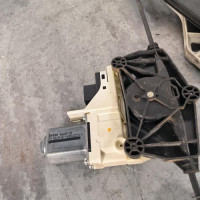 110911794-505afe78-b7d3-4fcb-a255-b7201a8070f3-Piece-Leve-vitre-electrique-arriere-gauche-8K0839461-AUDI-A4-3-PHASE-1-3fe4a704d5745527042a6d8e582bf9c401cc6c48e08eb1c7885a1bdf3196c5e1_m.jpg