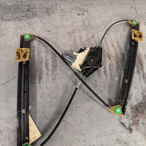 Leve vitre electrique avant gauche