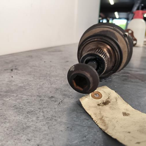110920641-bbd80f18-b607-47b9-8fd1-079cfab30f38-Piece-Cardan-droit-transmission-8K0407271AJ-AUDI-A4-3-PHASE-1-de95118ccf05f7a1a5643279b58007902fc6d2449e64bfb8b52e1a60bbbeef34_m.jpg