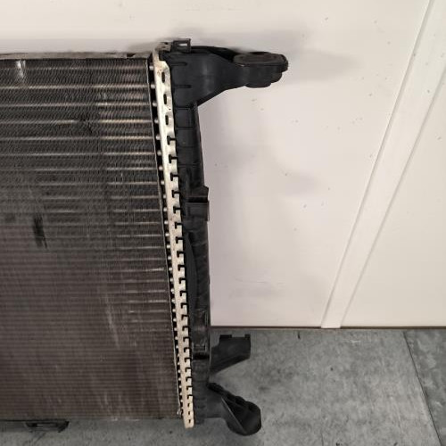 110920657-2f443533-c4f4-4e94-b1ec-b7e575fe5fff-Piece-Radiateur-eau-8K0121251R-AUDI-A4-3-PHASE-1-3cc9e34b08b6d9779078637b0bdb4eb4799b89d43676507c24062721ae7c6eb1_m.jpg
