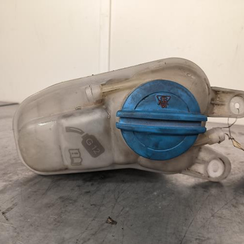 110920659-2bac02eb-6867-413f-92a3-46fd0c2765ca-Piece-Vase-dexpansion-8K0121403AC-AUDI-A4-3-PHASE-1-0166322fa5009281910526d5f45473728c2e26b69564dade2968e846cdfbab1e_m.jpg