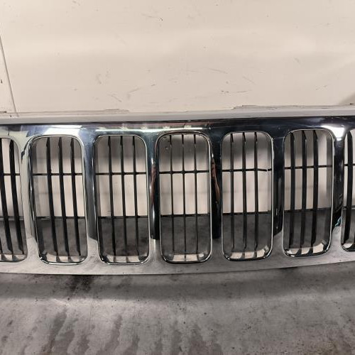 110969436-7871e4f8-da10-4b83-b79c-230c8e9e9f22-Piece-Calandre-5JR27ZZZAE-JEEP-CHEROKEE-2-PHASE-2-a35c74415076034fb9b8379e909be7d4788a873a95093a03649f7db8f2003b17_m.jpg