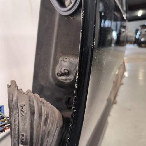 110969468-2d2f5315-603e-474e-b9d8-7ec066f8c6fe-Piece-Porte-arriere-gauche-55176907AI-JEEP-CHEROKEE-2-PHASE-2-adbaedfe72e98fd94ef0723f1d023f687f63641a7ee7556a8fcf2fe900c5b378_m.jpg