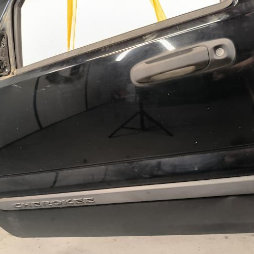 110969470-11394144-3890-462c-b28f-55d54c540f4e-Piece-Porte-avant-gauche-55176891AI-JEEP-CHEROKEE-2-PHASE-2-9dc605b1778ce56331fc782183dbe48c7a78294543cdde06bedf173892427c55_m.jpg