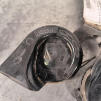 110969688-a6133d2f-5cb8-4178-8372-74785bcf18b6-Klaxon-56050166AB-JEEP-CHEROKEE-2-PHASE-2-31765336a3978fa32412f781bbe6baeb3ebe1e99b82649a1ba5725d5251199fe_m.jpg