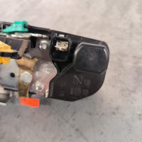 110969699-78b9fc20-0546-43ba-867a-88e90d21adb5-Piece-Fermeture-centralisee-avant-gauche-55360956AC-JEEP-CHEROKEE-2-PHASE-2-f10037067011374fb5885a16844f613a0667550054b1177b0deb0cc094676cec_m.jpg