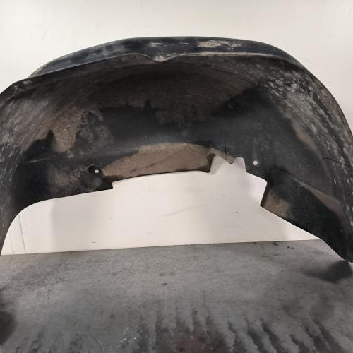 Pare boue arriere droit
