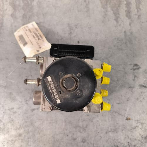 110969942-538bdf1d-123a-4747-9e02-a8ac102b2735-Piece-Bloc-ABS-freins-anti-blocage-5179771AA-JEEP-CHEROKEE-2-PHASE-2-478a3ed45d2e7dddfccd42ac583d73e5d20e97de29244228a74112d7b381cded_m.jpg