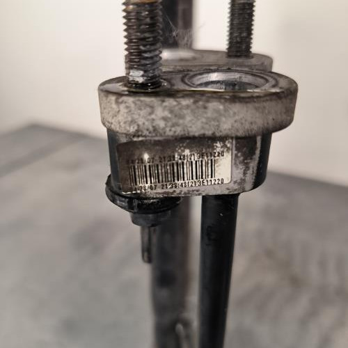 110969946-f5c05e0a-80f0-4904-a124-964ff186e6be-Piece-Condenseur-de-clim-5183560AA-JEEP-CHEROKEE-2-PHASE-2-6d9b9a7cd72abc3e36a8f8b485e18678dea30ee632408b7b3a1cbc70fc6ef86d_m.jpg