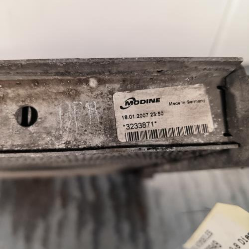 110969949-4eed5e27-2857-47d4-b08c-e762d88f87da-Piece-Echangeur-air-Intercooler-JEEP-CHEROKEE-2-PHASE-2-0a356e0d6c8f59410807796fca98c761a771e1a79d69bd2c7831ab62fc337ad9_m.jpg
