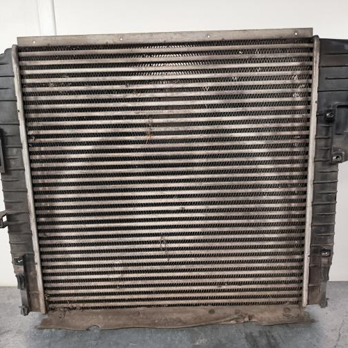 110969949-7bfc8b9e-d44e-4a6e-a22c-3f7f16e5d168-Piece-Echangeur-air-Intercooler-JEEP-CHEROKEE-2-PHASE-2-45434e2c8148d3e7ae42d29fb3148e5d0af0905f178dcd796ad07101f6810d3a_m.jpg