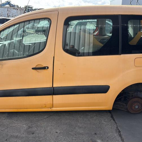 Vehicule-PEUGEOT-PARTNER%25202%2520PHASE%25201-2011-2e849d3b9b0fdf63d6fdb5a284ee3b45029b67219005a3a4c86109d4c024b447_m.jpg