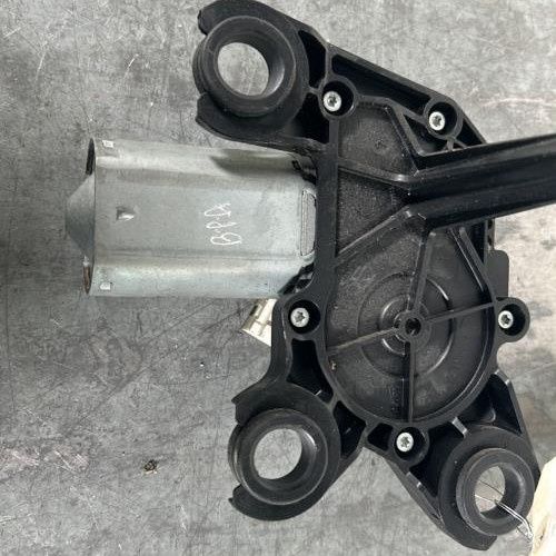110997470-2b446131-e195-4c38-8c5e-306144911ea5-Piece-Moteur-essuie-glace-arriere-9840123780-PEUGEOT-PARTNER-2-PHASE-1-7293d8d91bb3111c6d8c8e0de9f87833873a5a5fcc0951e811e7bc521f8d5a13_m.jpg