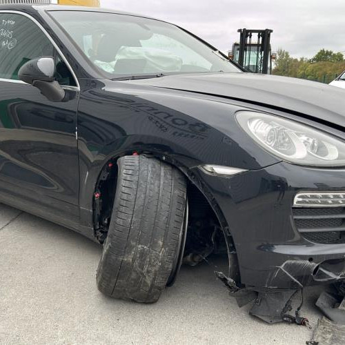 Vehicule-PORSCHE-CAYENNE%25202%2520PHASE%25201-2010-a4018683f1b1fb02a34492ea55122cda8820f111ce612de4fb2f51a56e11a134_m.jpg