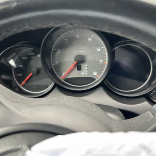 Vehicule-PORSCHE-CAYENNE%25202%2520PHASE%25201-2010-58e18ac6d574779894b6c1d0db994b58fa836b3e43f6017f99789d6f6e771abe_m.jpg