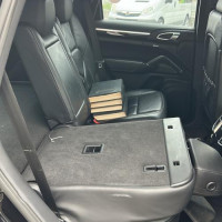 Vehicule-PORSCHE-CAYENNE%25202%2520PHASE%25201-2010-d3f9225a071da9a36aa3d19c2a25aca18b6d8ec44f120f6534f554f7dc7b6b87_m.jpg