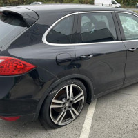 Vehicule-PORSCHE-CAYENNE%25202%2520PHASE%25201-2010-4eaa08658cc843eea0f7f9182480cbe3490843e6877aa355004aab506271115c_m.jpg