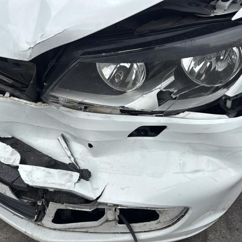 Vehicule-VOLKSWAGEN-TOURAN%25202-2014-c81ab12cf127005ab5b51b9f3ba7149547408afb867d9125b68b26ba3a8f2d12_m.jpg