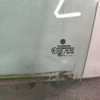 111045630-092414f4-3243-4571-9dae-577e92dc385a-Piece-Vitre-avant-gauche-1T0845201D-VOLKSWAGEN-TOURAN-2-87c40e08947c387580c80b9680e52ded9708e83fdec85021bea4c79998f7b8bd_m.jpg