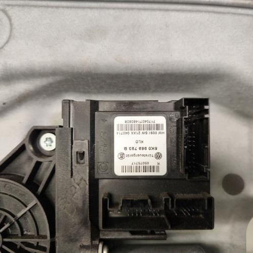 111046983-a9c726e2-7525-454d-84a2-7274495c3f48-Piece-Leve-vitre-electrique-avant-gauche-1T1837461B-VOLKSWAGEN-TOURAN-2-6242dfc231a0e1dfe453e7675744b1c8e2c8798f7150aab1fd173a1cda06d95a_m.jpg