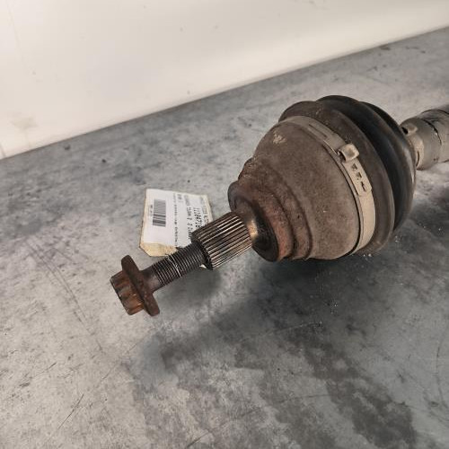 111047187-951829e8-7fba-40a4-bbae-4af053f040cb-Piece-Cardan-droit-transmission-1K0407272EN-VOLKSWAGEN-TOURAN-2-877f77f29c4e19ce2b131cce0a99714b835aa2469e277e63faa8c3409fce1a50_m.jpg