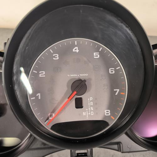111048318-9c69bbbc-c054-48fa-8569-3be6e10fe21d-Piece-Compteur-95864195810-PORSCHE-CAYENNE-2-PHASE-1-d4e9acc013548445a86d39e5a78dd80a42c29e8a05839659b7a00004ec5efaf8_m.jpg