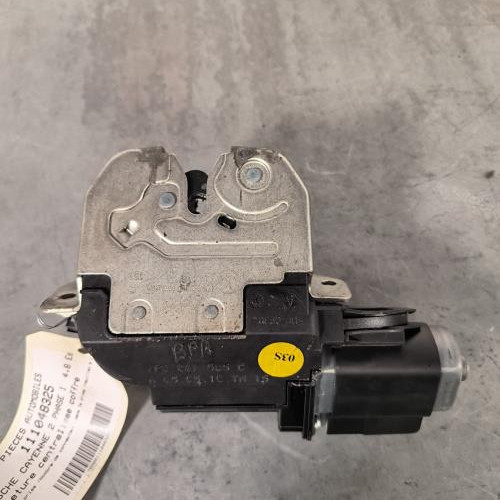 111048325-d7ae2a18-1b93-4efe-9dd0-3015eea6e573-Piece-Fermeture-centralisee-coffre-95851250506-PORSCHE-CAYENNE-2-PHASE-1-dc9d7b38699b46ddb7a752c36bb442e6d31cc589eaabdb4fedd67d6634351906_m.jpg