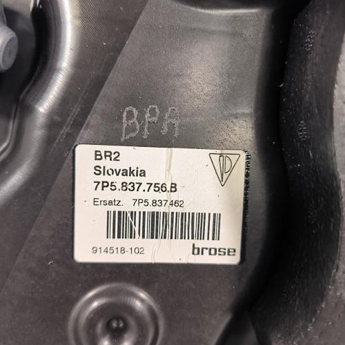 111048329-1ad42dbc-4a85-471d-a499-1375a5186a6f-Piece-Leve-vitre-electrique-avant-droit-95862480200-PORSCHE-CAYENNE-2-PHASE-1-f4d708ca74da252d611ff1af9d5f2c0ee1bc69660b248f2463a6ec869ba67654_m.jpg