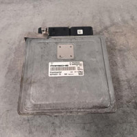 111048621-4e53e271-d004-4182-a2fa-fa7ffc0cbe46-Piece-Calculateur-moteur-95861860400-PORSCHE-CAYENNE-2-PHASE-1-7649c60db6230463d632e3f4131c5e271032f5e707a2247571da5fd64f3394f6_m.jpg
