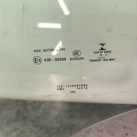 111107706-525b7160-9419-4497-a41e-798f1e378b26-Piece-Vitre-avant-gauche-9808077680-CITROEN-JUMPY-3-XS-60b22f7a7d273c42dfab748d4a7098d9ef250986dcfc4160b9bfc19c45fd1f63_m.jpg
