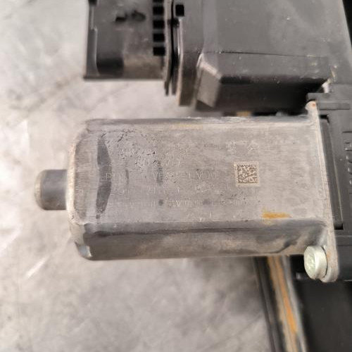 111108657-e3c7653f-b916-4b07-b03e-dba17ed21a6a-Piece-Leve-vitre-electrique-avant-droit-9840159380-CITROEN-JUMPY-3-XS-f8f2a87021e59cfe69d13389133b859e0869af158fdfc1a56c231c8e5d06507b_m.jpg