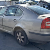 Vehicule-SKODA-OCTAVIA%25202%2520PHASE%25201-2006-8ff1dbe277d2d6e328640bc79488702b84fa523536805a130ecb84333ac45a37_m.jpg