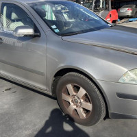 Vehicule-SKODA-OCTAVIA%25202%2520PHASE%25201-2006-ae382f103c9059b11979b42eee611cb3bfe5bbb05a9ddb38f78ad4e4e8a83496_m.jpg