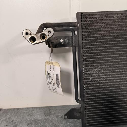 111217621-4f573153-4ce3-4733-bc71-fb704d0c5432-Piece-Condenseur-de-clim-1K0820411AH-SKODA-OCTAVIA-2-PHASE-1-a6ec945e290a6172ce5adbde140ae69264d34ef35ab0f1fb1667558329135265_m.jpg