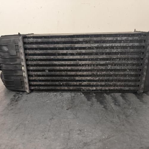 111279921-82bd9c63-a1a5-477e-959a-6c4aa4d2d555-Piece-Echangeur-air-Intercooler-0384J4-PEUGEOT-207-PHASE-1-0399c88436ee65d15977d1396c72e6e78b16b669d121e892aed907ebc2b84068_m.jpg