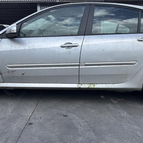 Vehicule-RENAULT-LAGUNA%25203%2520PHASE%25201-2008-3a4ea4d2c6fa4e6cf37f214cce0dece88e1f8c24eda0b1e34c4a7a4d901baed3_m.jpg