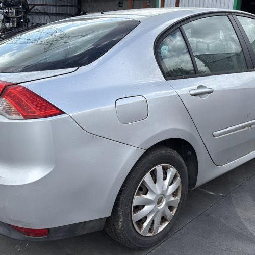 Vehicule-RENAULT-LAGUNA%25203%2520PHASE%25201-2008-5444cf32fd2c2074f2a0f1774e15825abf6c33451a12a774e7f3eb5f73025ef7_m.jpg