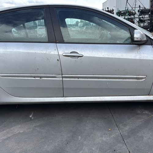 Vehicule-RENAULT-LAGUNA%25203%2520PHASE%25201-2008-4aff52a1ffc107b9d341ef71b9a74bdfa93bfb8fb81db9670f7a3fe45293a3ba_m.jpg