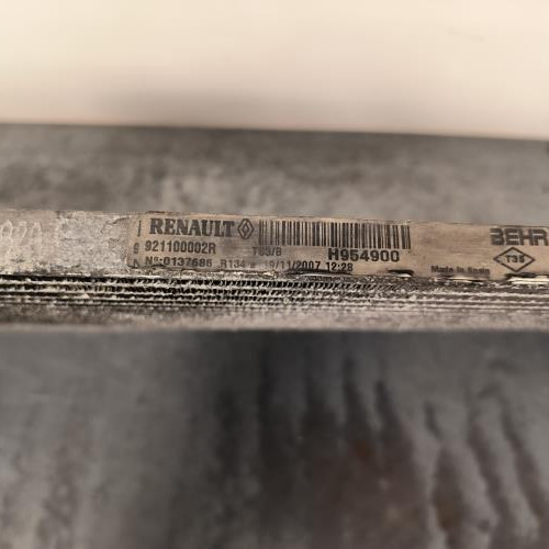 111309305-73afed39-717e-4d56-bd6f-01a411339188-Piece-Condenseur-de-clim-921100002R-RENAULT-LAGUNA-3-PHASE-1-0450aec025cfa3936aaaec7461f180b9d813952159d4d0b7fbdccea440a39306_m.jpg