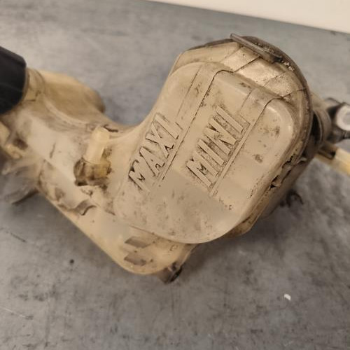 111309318-3b473b5f-d6c8-410e-b650-50afc8fdd279-Piece-Vase-dexpansion-217100014R-RENAULT-LAGUNA-3-PHASE-1-584487cdf3c687a146d119d7090b43b7c134cc12b01a96c9dace2b0e23c485d8_m.jpg
