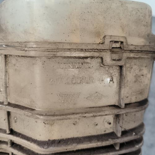 111309318-0cf3cca3-e772-402d-a4e6-840c784529fd-Piece-Vase-dexpansion-217100014R-RENAULT-LAGUNA-3-PHASE-1-da27175c0254cd9f1703de761e7b558b8f5b066f57cea5ba3c11dda80f8456d4_m.jpg