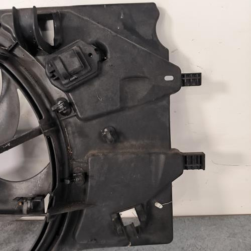 111309319-7d47b985-6943-4a09-80cf-305c6e964d46-Piece-Ventilateur-eau-214818947R-RENAULT-LAGUNA-3-PHASE-1-d1080dddb13be49c4e7981679ae87e7865c8e7fb15fc9409452c95682582fa02_m.jpg